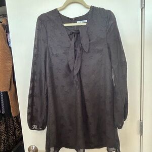 Elegant Black Star Pattern Dress